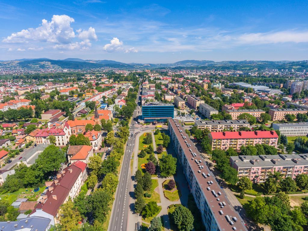 Hotel Beskid Újszandec Kültér fotó