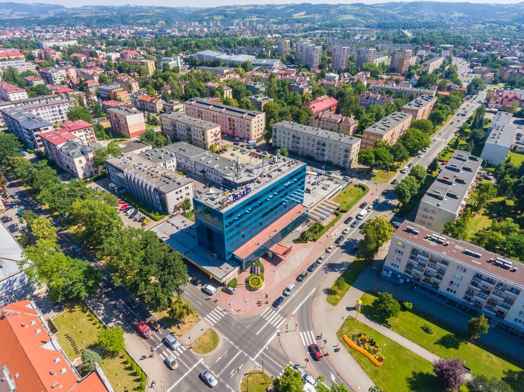 Hotel Beskid Újszandec Kültér fotó