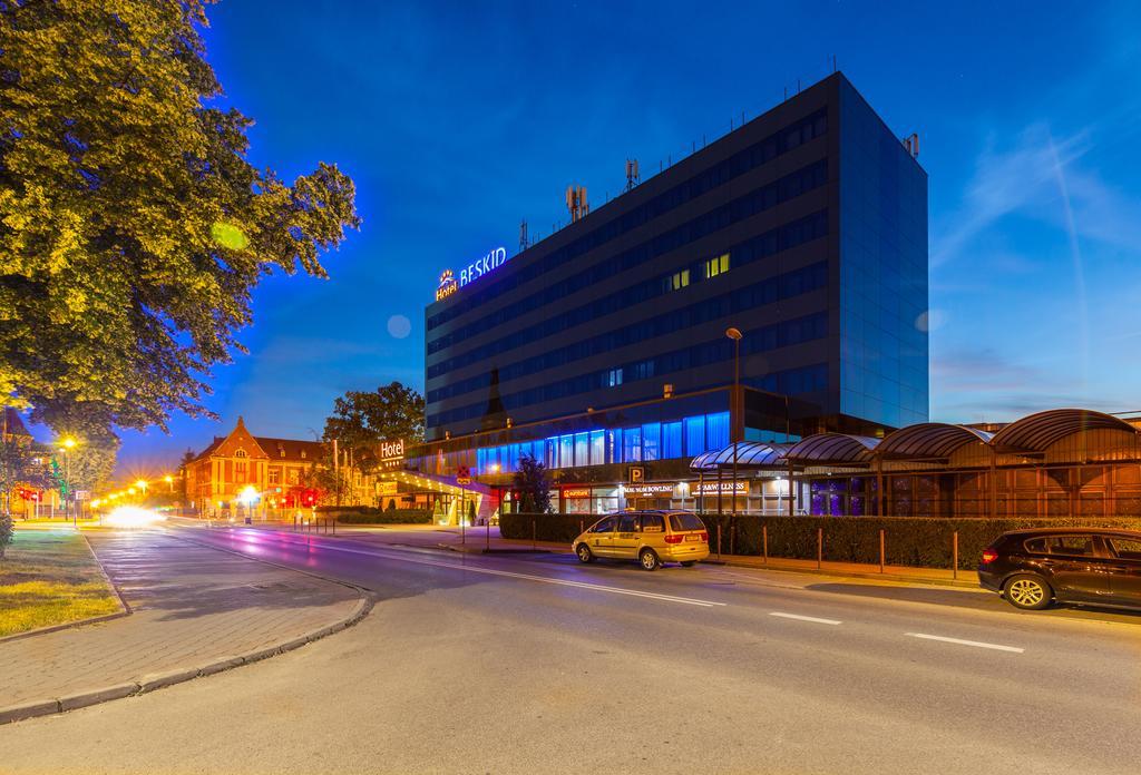 Hotel Beskid Újszandec Kültér fotó